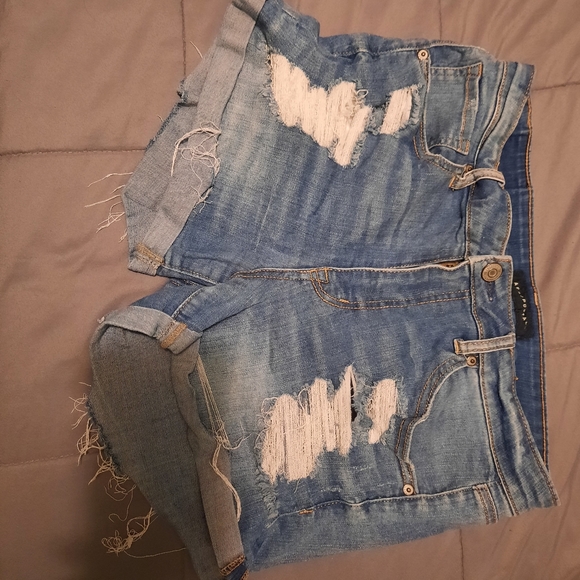 Aeropostale Pants - Aeropostale high waisted shorts